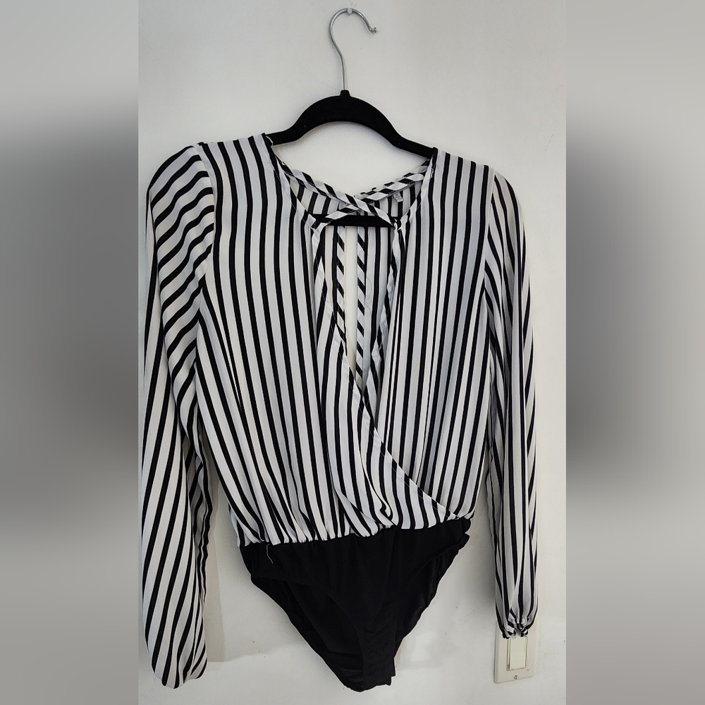 Charlotte Russe V neck bodysuit